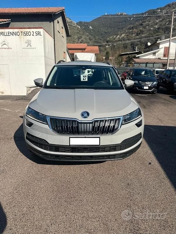 Usata Skoda Karoq 150 CV (110 kW) 2020 Grigio SUV