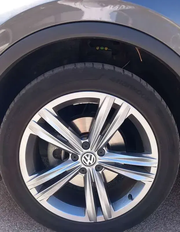 Usata VW Tiguan Advance 150 CV (110 kW) 2020 Grigio SUV