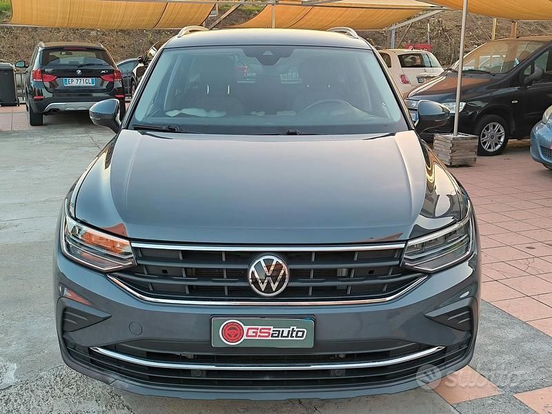Usata VW Tiguan 150 CV (110 kW) 2022 Grigio SUV