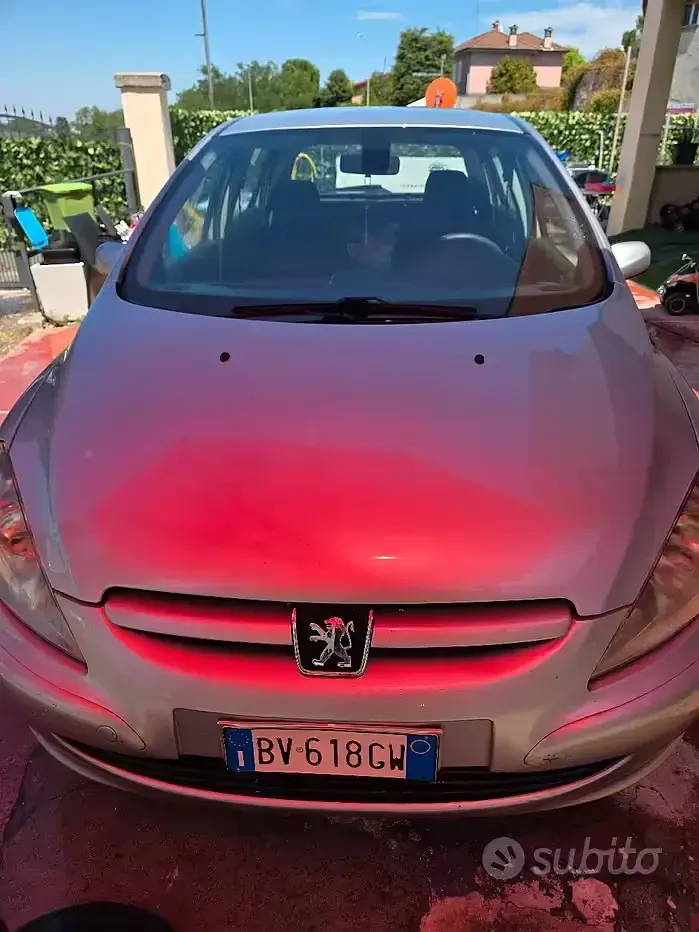 Usata Peugeot 307 109 CV (80 kW) 2001 Grigio Utilitaria