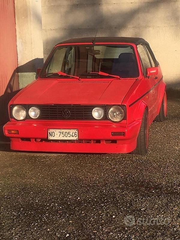 Usata VW Golf Cabriolet 73 CV (53 kW) 1992 Rosso Cabrio