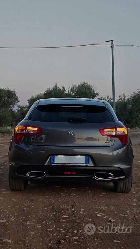 Usata DS Automobiles DS5 So Chic 181 CV (133 kW) 2017 Grigio Utilitaria