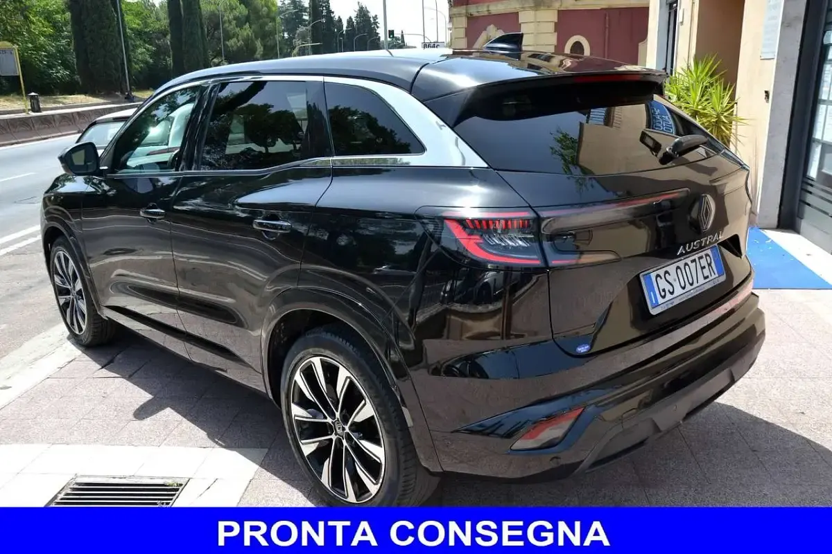 Usata Renault Austral 158 CV (116 kW) 2023 Nero SUV