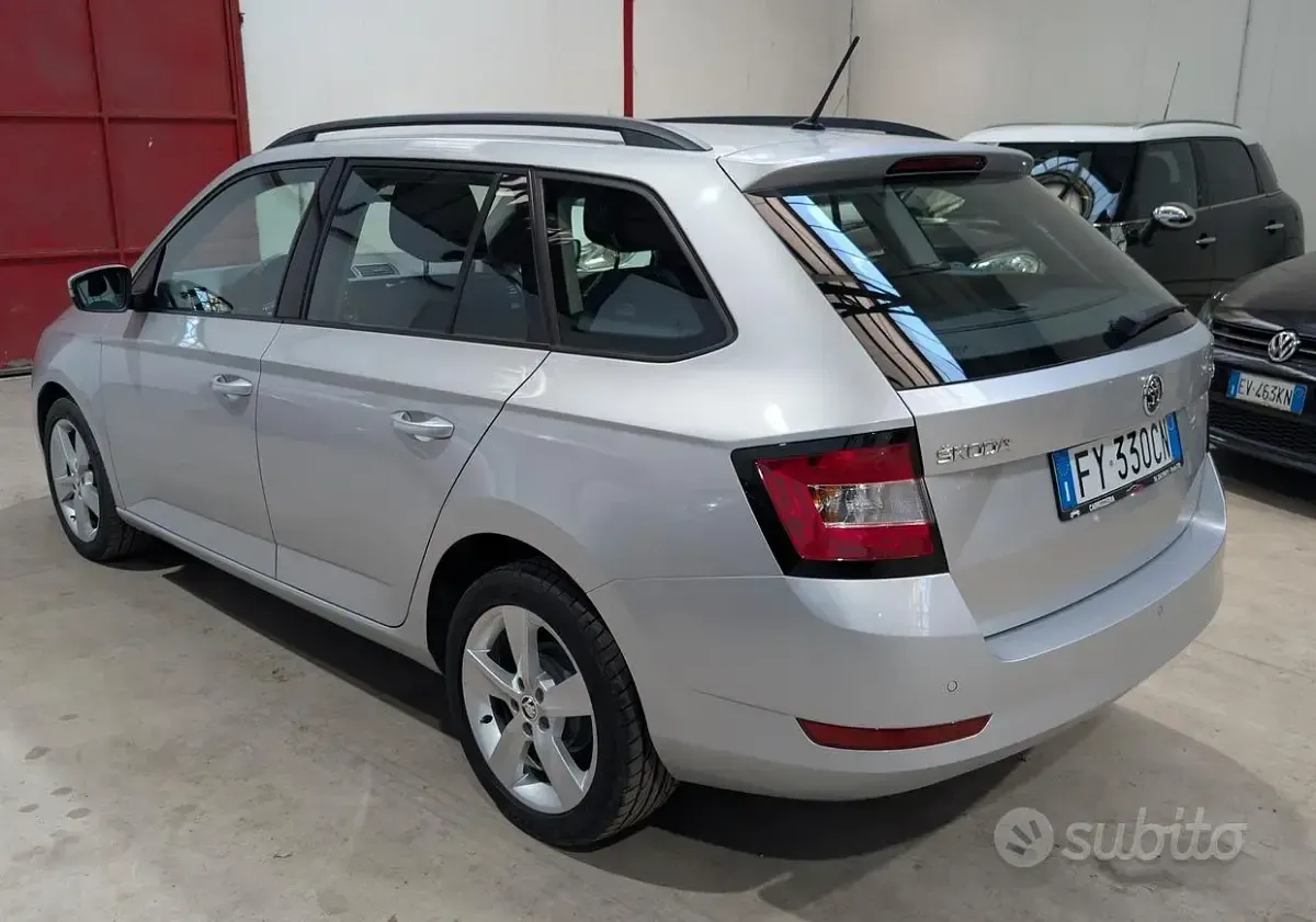 Usata Skoda Fabia Business Line 95 CV (69 kW) 2019 Grigio Utilitaria