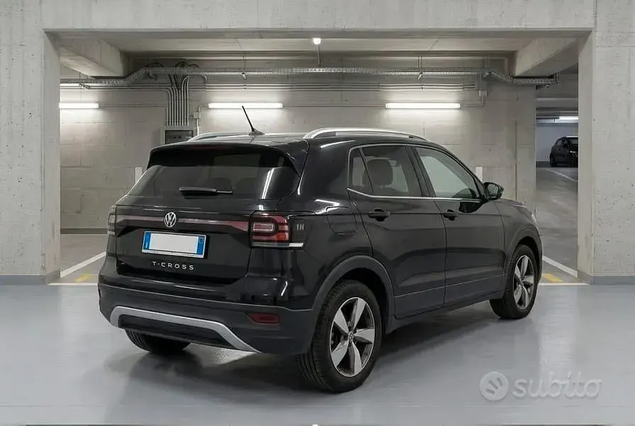 Usata VW T-Cross Advance 110 CV (80 kW) 2024 SUV