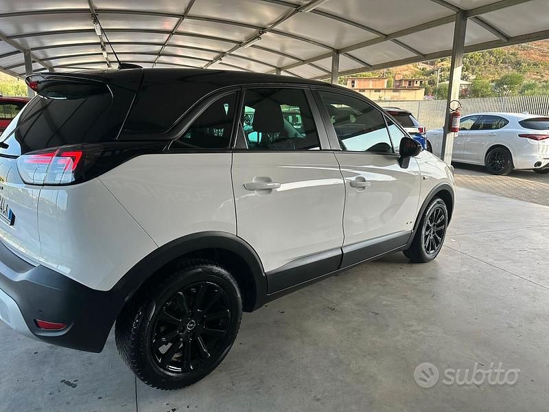 Usata Opel Crossland X Design & Tech 82 CV (60 kW) 2022 Bianco SUV