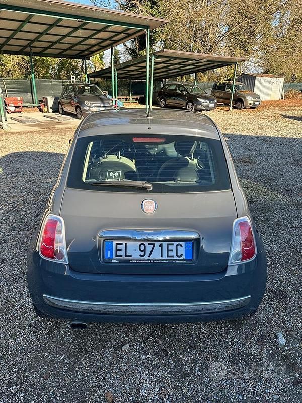 Usata Fiat 500 Lounge 70 CV (51 kW) 2011 Grigio Utilitaria
