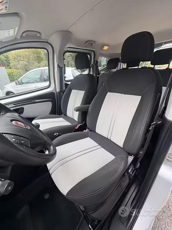Usata Fiat Qubo Trekking 2016 Grigio Monovolume