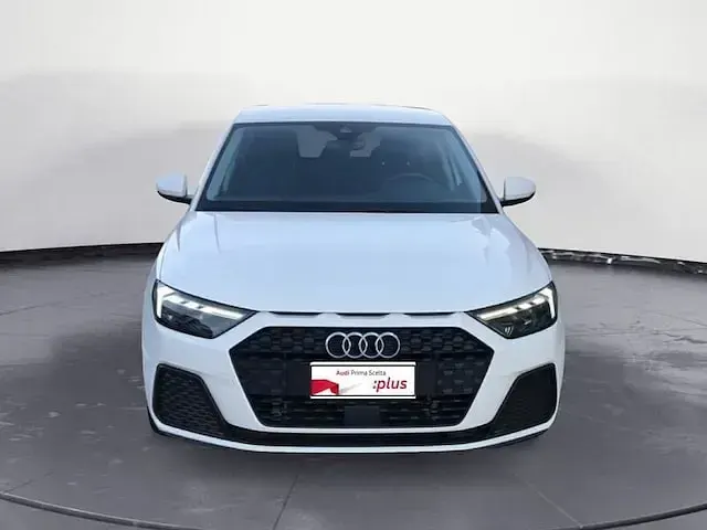 Usata Audi A1 Sportback Business 95 CV (69 kW) 2023 Bianco Utilitaria
