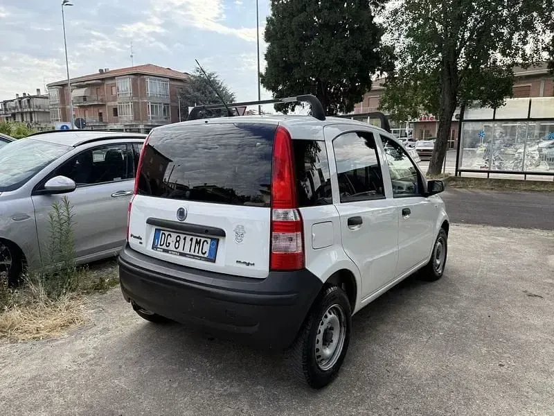 Usata Fiat Panda Dynamic 69 CV (50 kW) 2007 Bianco Utilitaria
