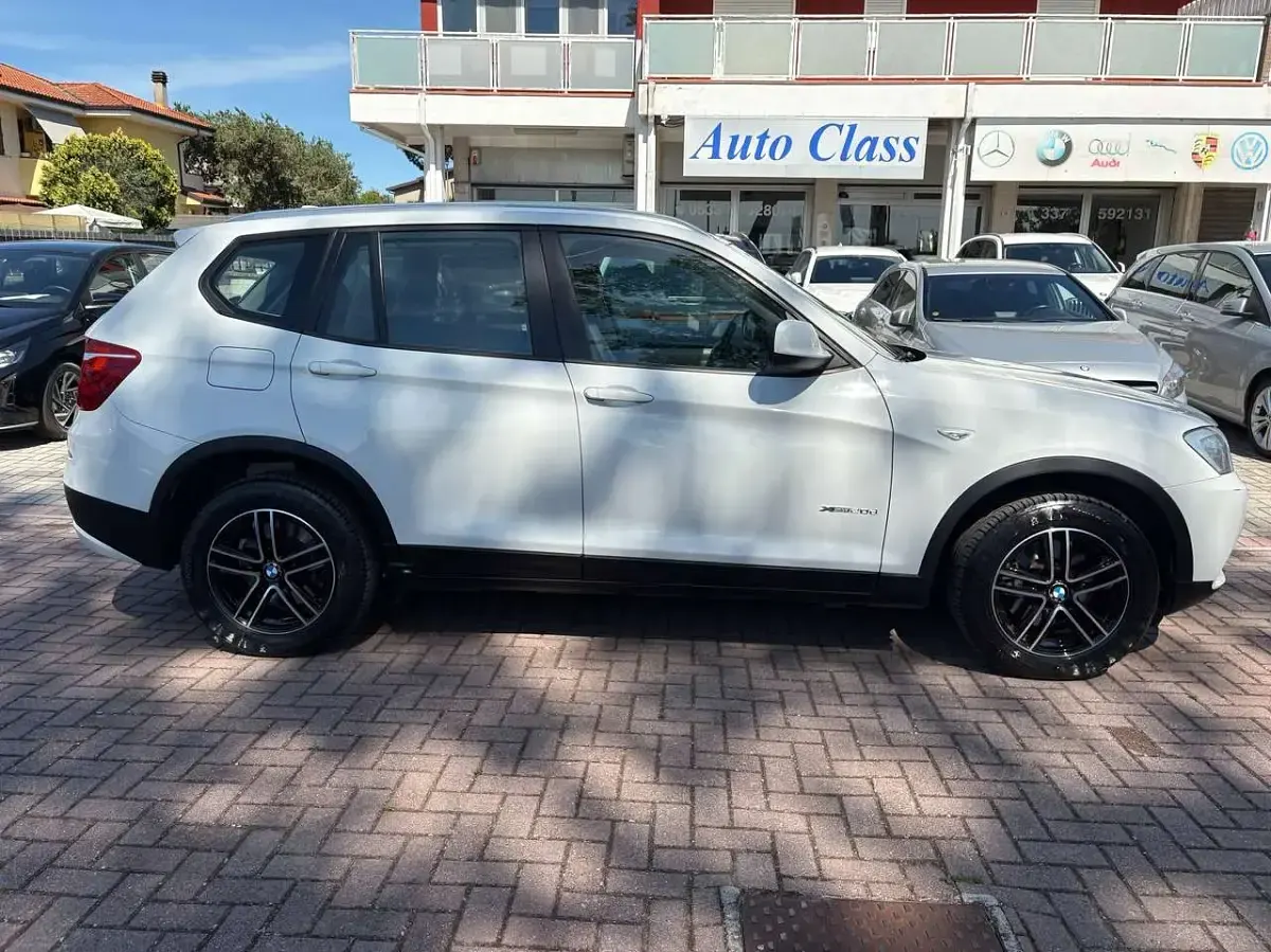 Usata BMW X3 184 CV (135 kW) 2010 Bianco pastello SUV