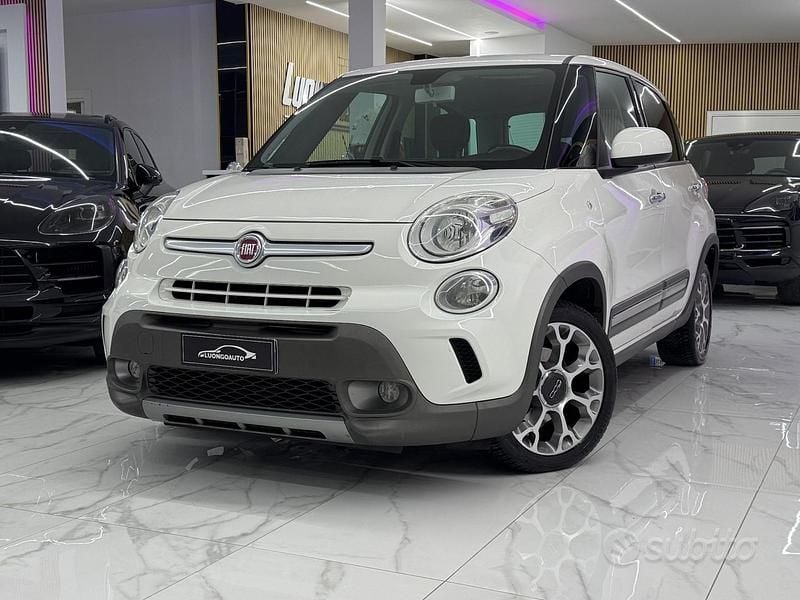 Usata Fiat 500L Trekking 85 CV (62 kW) 2014 Bianco Monovolume