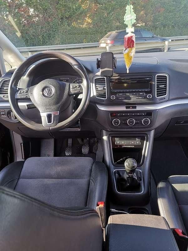 Begagnad VW Sharan Comfortline 140 HK (102 kW) 2013 Minibuss