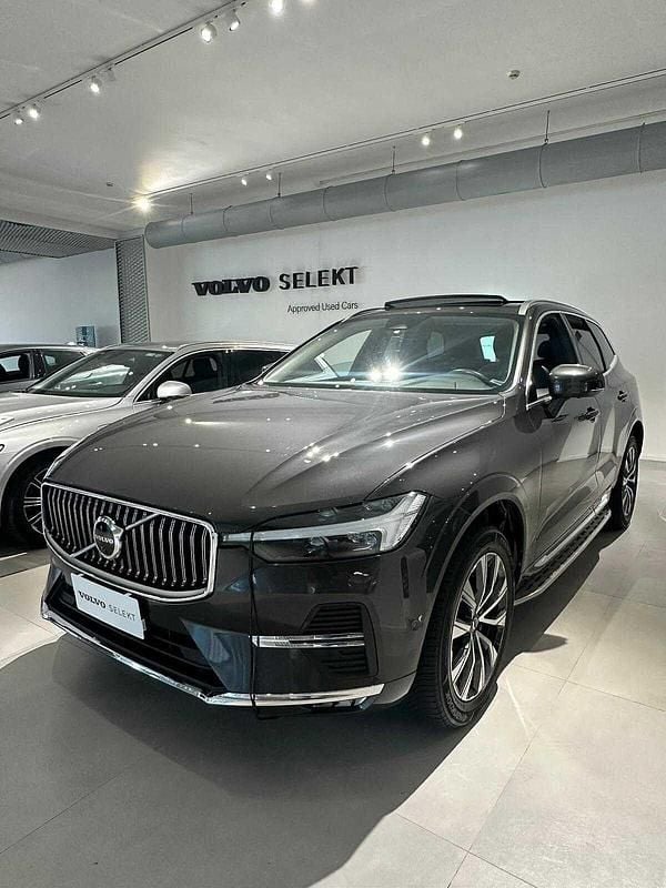Grigio Usata 2022 Volvo XC60 SUV | 31.500 € - Immagine 1/4
