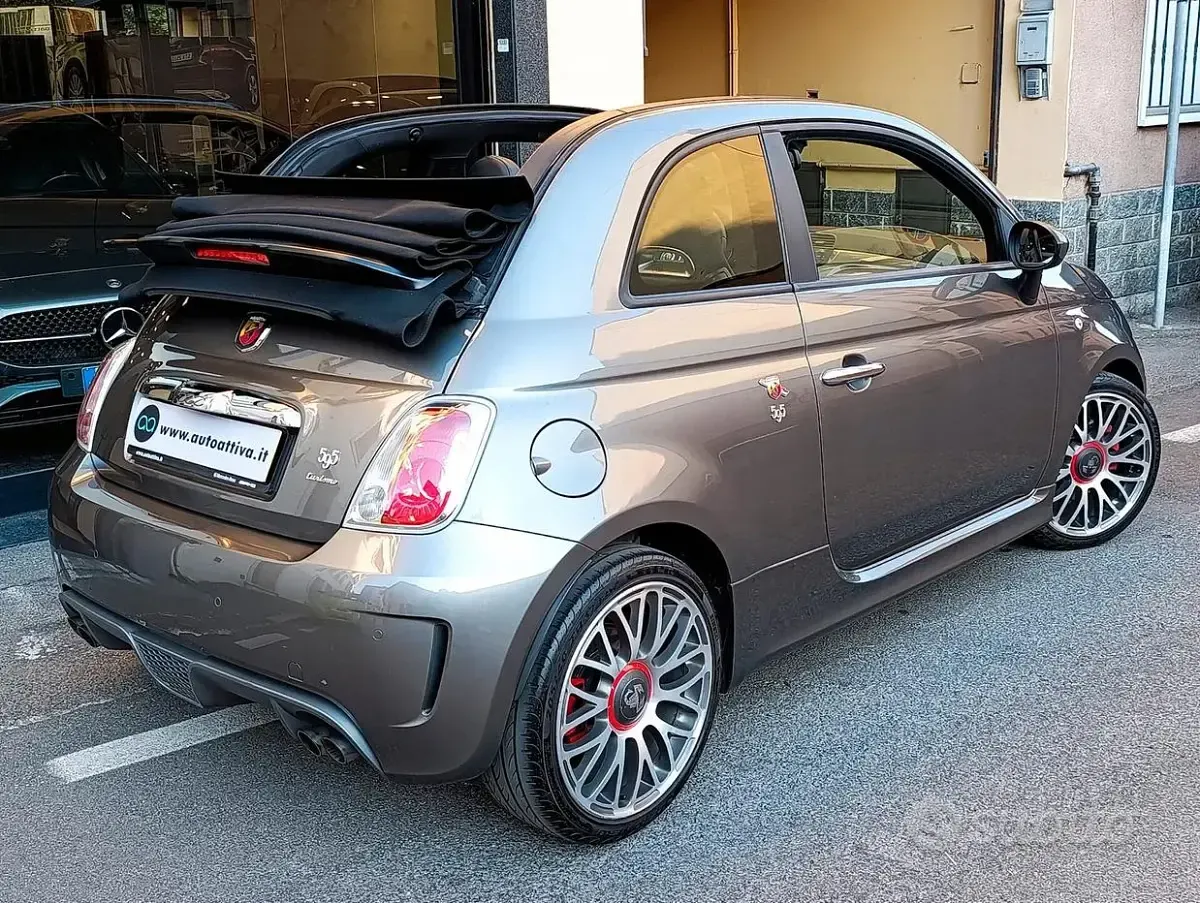 Usata Abarth 595C Turismo 160 CV (117 kW) 2014 Grigio Cabrio