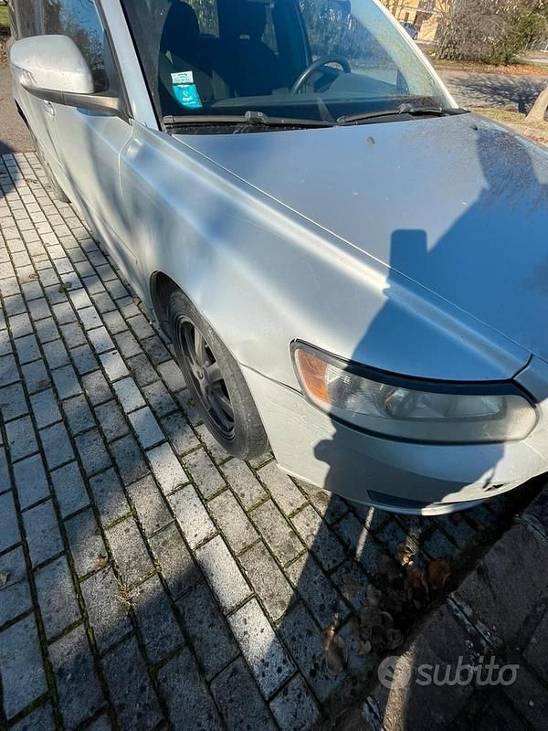 Usata Volvo V50 109 CV (80 kW) 2011 Grigio Station wagon