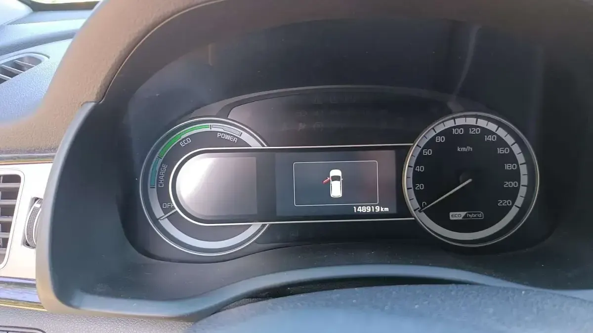 Usata Kia Niro Style 105 CV (77 kW) 2017 Blu/azzurro SUV
