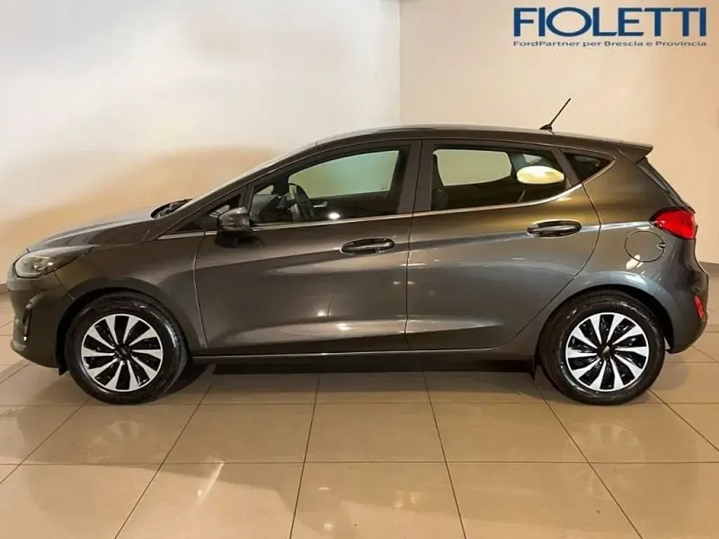 Usata Ford Fiesta Titanium 125 CV (91 kW) 2022 Grigio Utilitaria