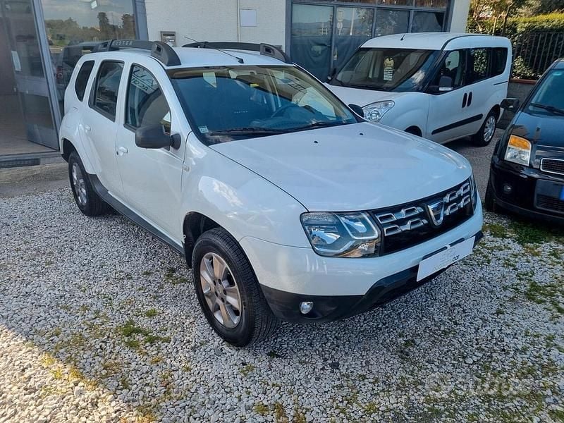 Usata Dacia Duster 2014 Bianco SUV