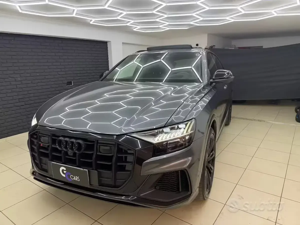 Usata Audi SQ8 Sport 507 CV (372 kW) 2023 Grigio SUV