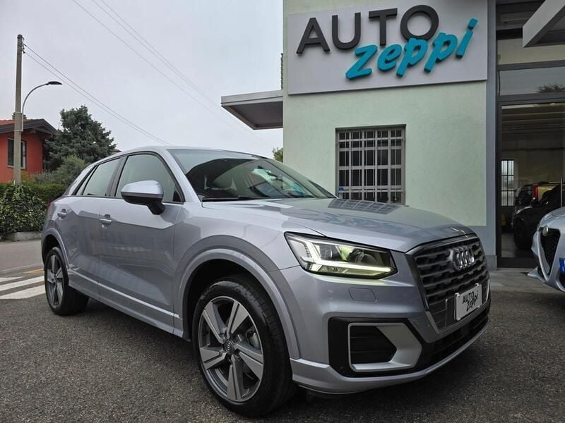 Argento Usata 2020 Audi Q2 Admired SUV | 23.900 € (Buon prezzo) - Immagine 1/4