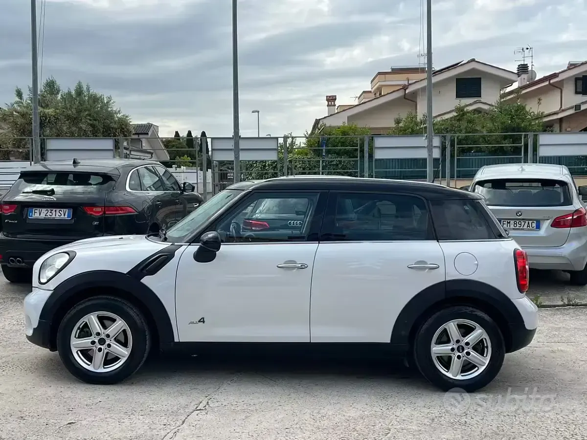 Usata Mini Cooper D Countryman 111 CV (81 kW) 2011 Bianco SUV