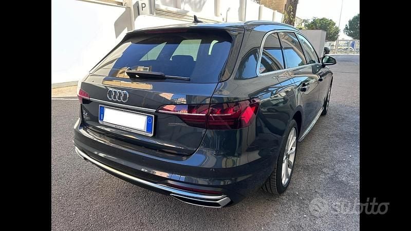 Usata Audi A4 Ambiente 204 CV (150 kW) 2024 Grigio Station wagon