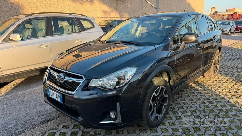 Usata Subaru XV 146 CV (107 kW) 2016 Grigio SUV
