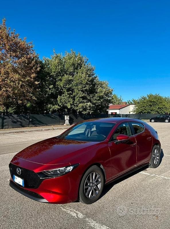 Usata Mazda 3 Evolve 122 CV (89 kW) 2023 Rosso Berlina