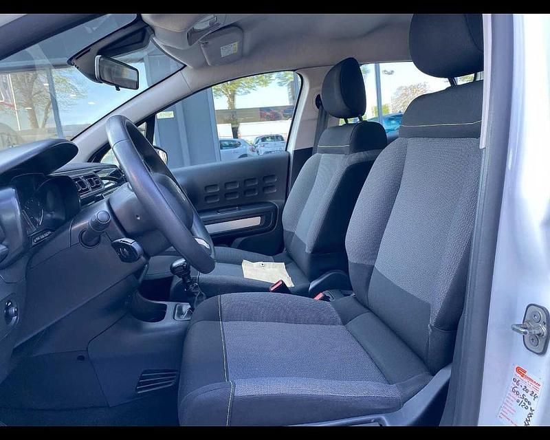 Usata Citroën C3 Feel 100 CV (73 kW) 2022 Bianco Utilitaria