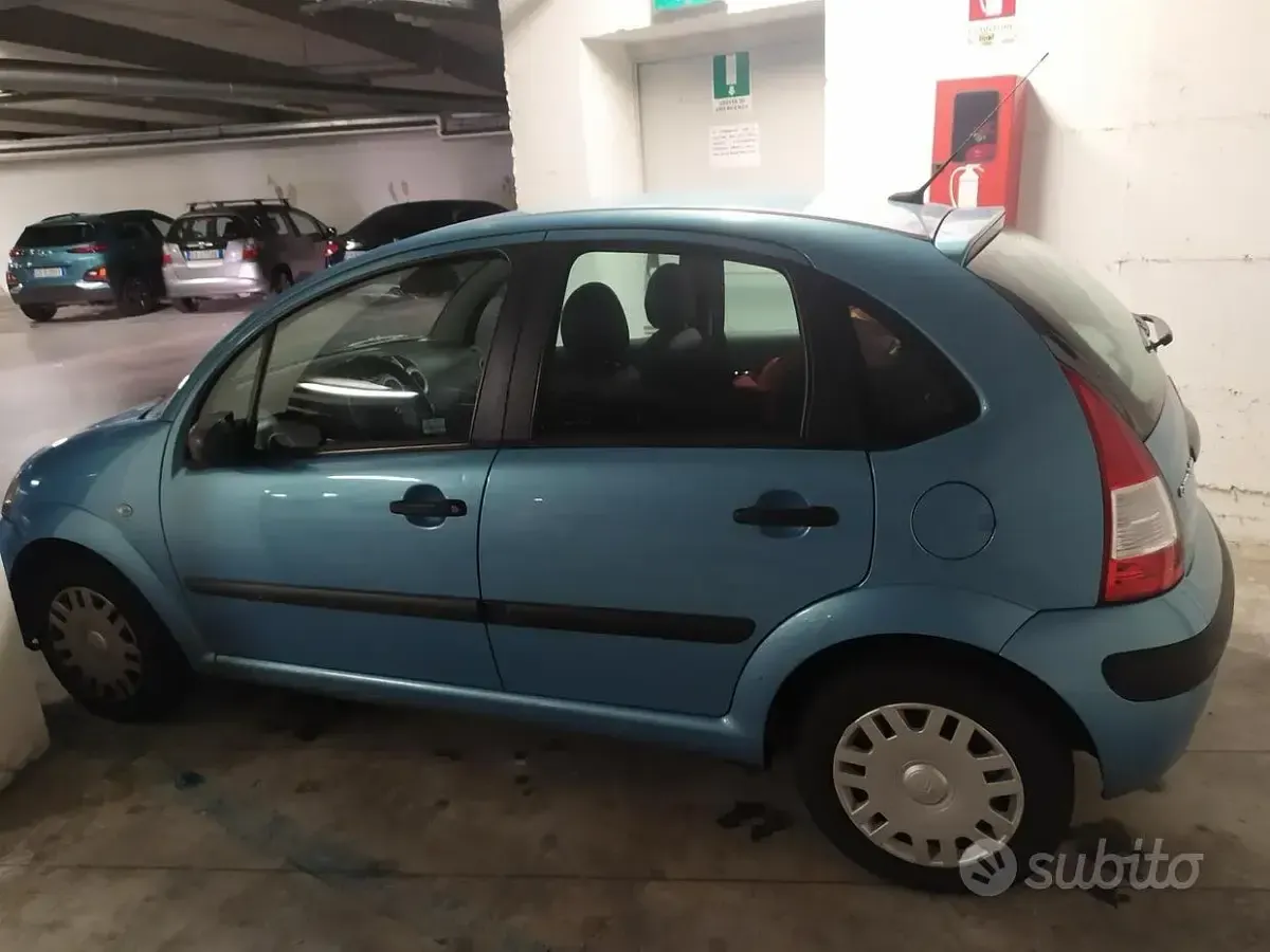 Usata Citroën C3 60 CV (44 kW) 2006 Bluazzurro Berlina