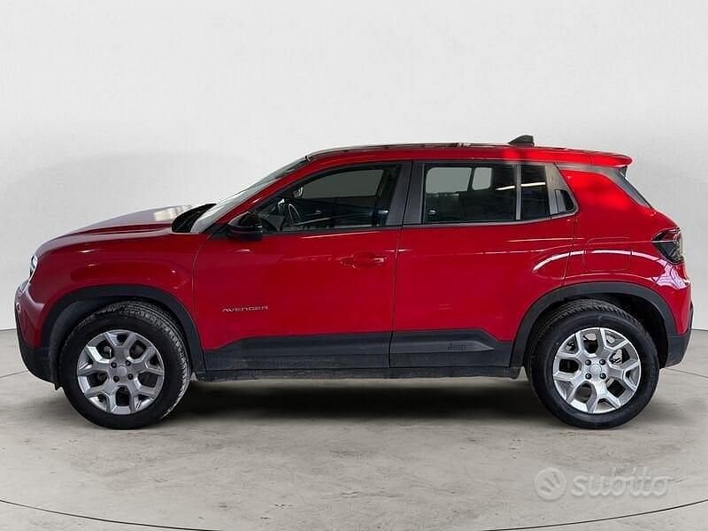 Usata Jeep Avenger Altitude 101 CV (74 kW) 2023 Rosso SUV