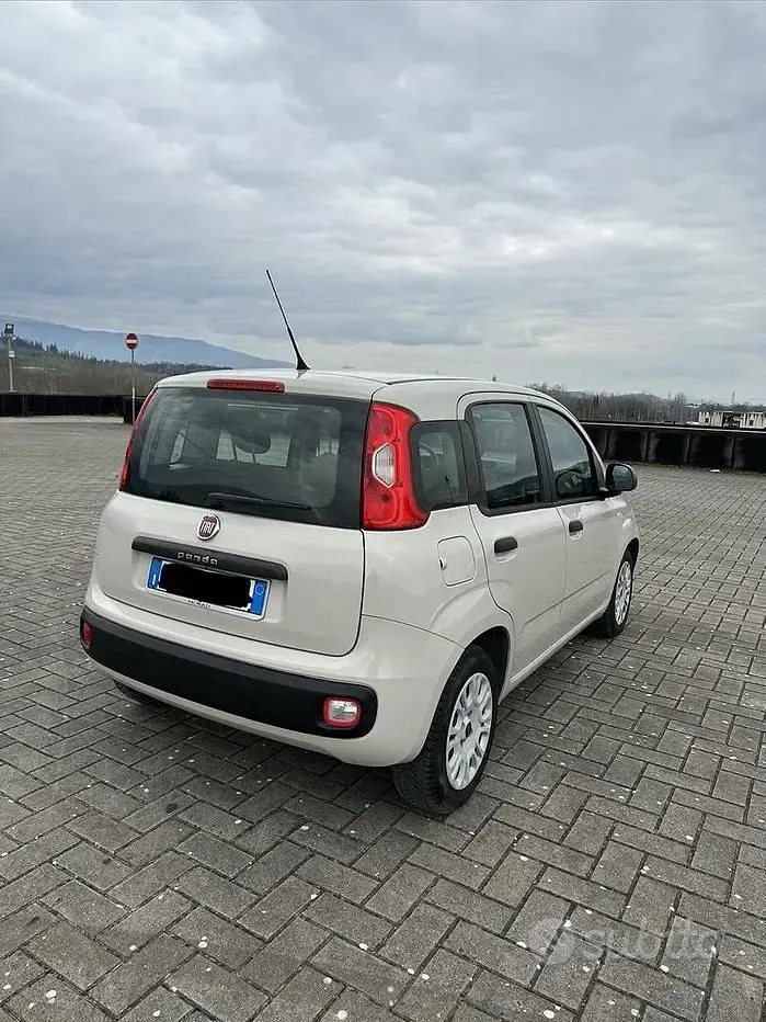 Usata Fiat Panda Easy 69 CV (50 kW) 2017 Bianco Utilitaria