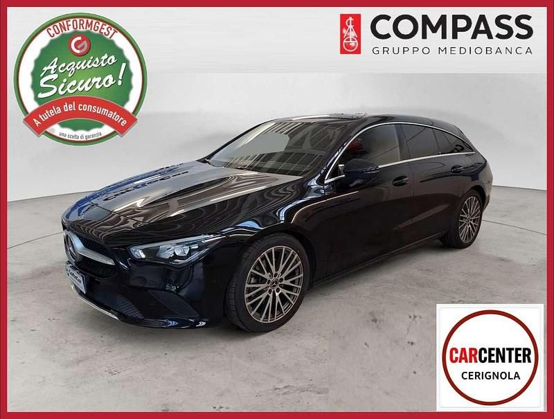 Usata Mercedes CLA200 150 CV (110 kW) 2021 Nero Station wagon