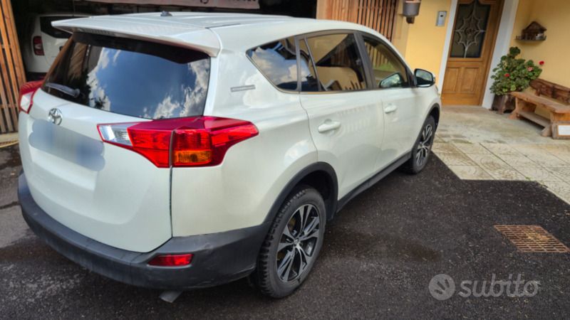 Usata Toyota RAV4 Style 124 CV (91 kW) 2014 SUV
