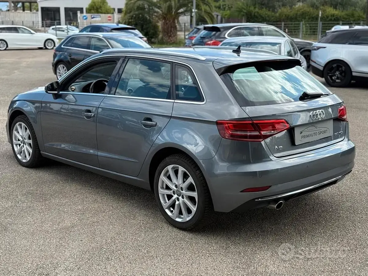 Usata Audi A3 116 CV (85 kW) 2019 Grigio Berlina