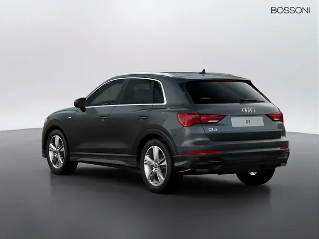 Usata Audi Q3 S-Line 150 CV (110 kW) 2024 Grigio SUV