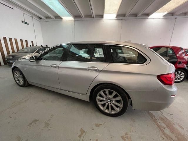Usata BMW 520 184 CV (135 kW) 2012 Argento Station wagon