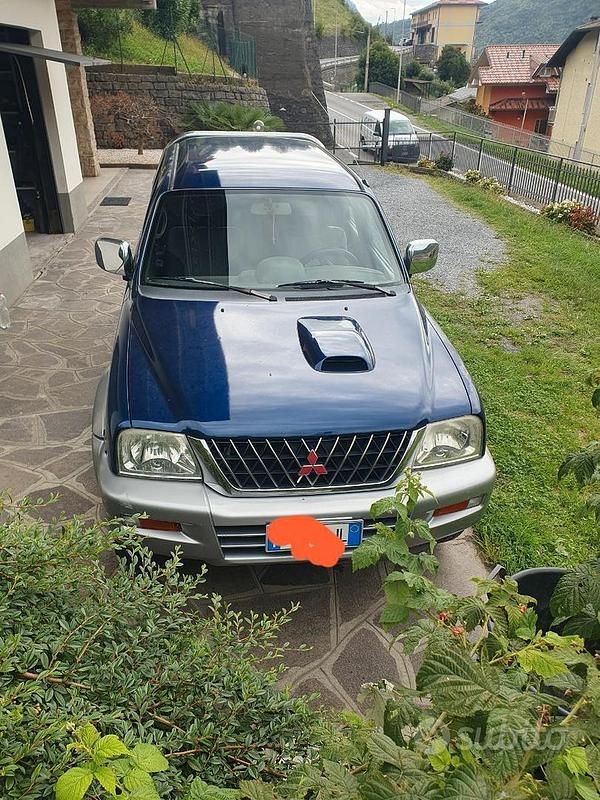 Usata 2002 Mitsubishi L200 Pick-up | 8500 € (Super prezzo) - Immagine 1/4