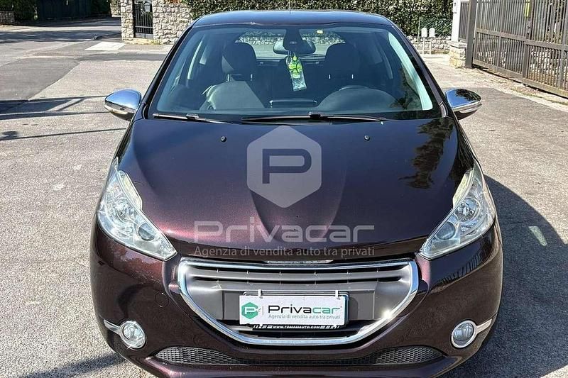 Usata Peugeot 208 Active 95 CV (69 kW) 2012 Marrone Utilitaria