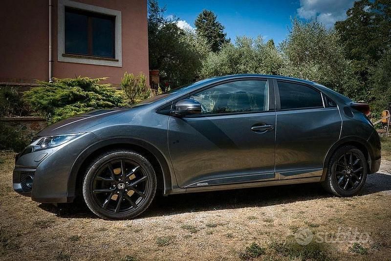 Usata Honda Civic 120 CV (88 kW) 2016 Grigio Berlina