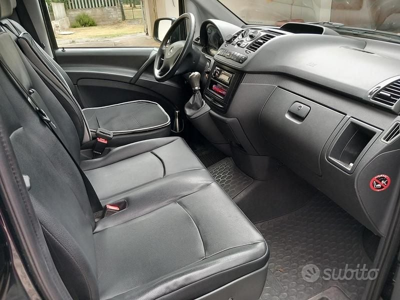 Usata Mercedes Vito 2011 Nero Furgone
