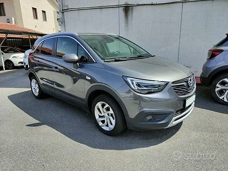 Usata Opel Crossland X Innovation 110 CV (80 kW) 2020 Grigio SUV