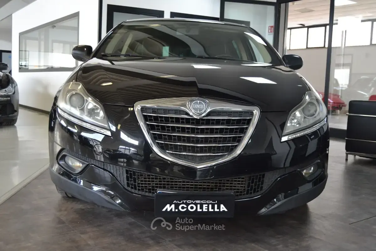 Usata Lancia Delta Gold 120 CV (88 kW) 2012 Nero Utilitaria