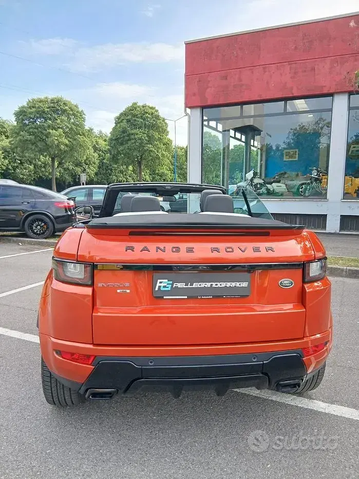 Usata Land Rover Range Rover evoque HSE Dynamic 180 CV (132 kW) 2017 Arancione Cabrio