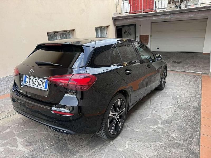 Usata Mercedes A250 Advanced 163 CV (119 kW) 2024 Nero Berlina