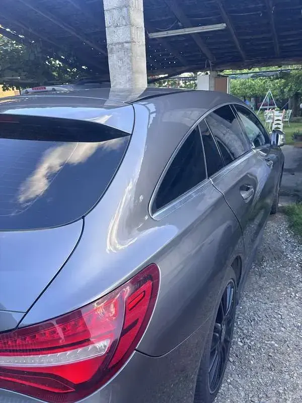 Gebraucht Mercedes CLA220 Shooting Brake Business 177 PS (130 kW) 2017 Kombi