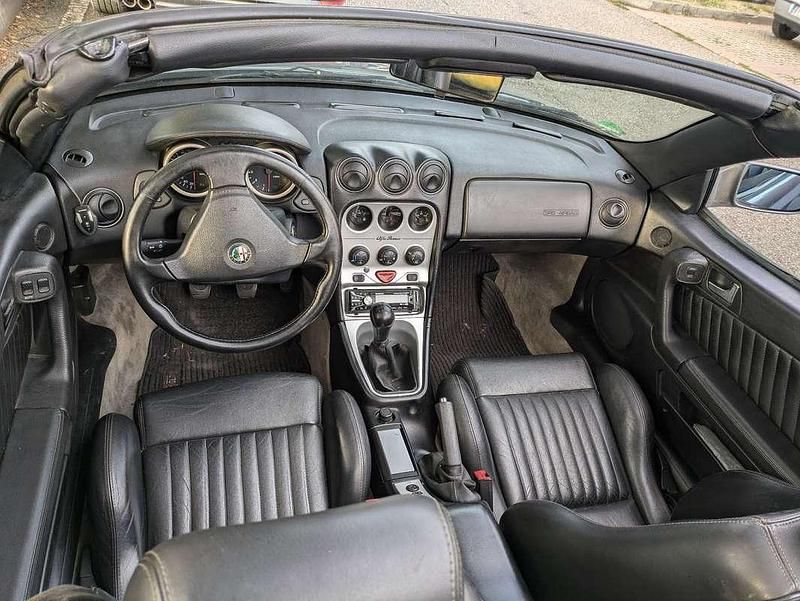 Usata Alfa Romeo Spider 155 CV (114 kW) 2000 Cabrio