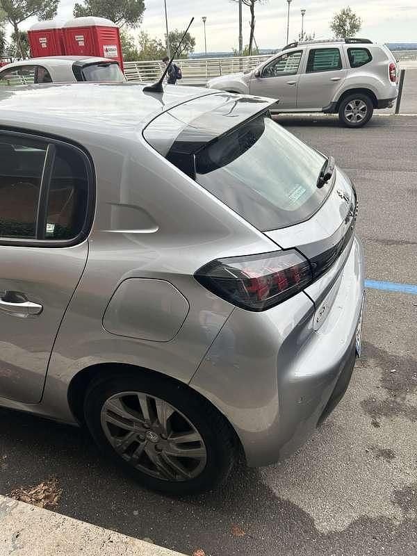 Usata Peugeot 208 Allure 95 CV (69 kW) 2021 Utilitaria