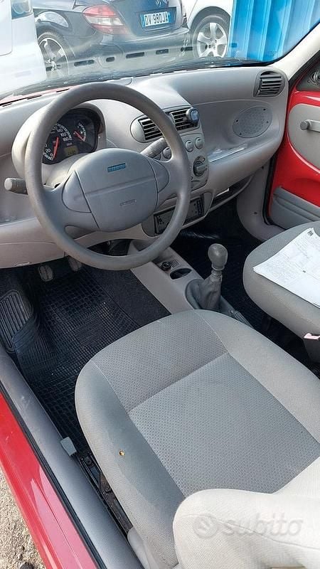 Usata Fiat 600 54 CV (39 kW) 2007 Utilitaria